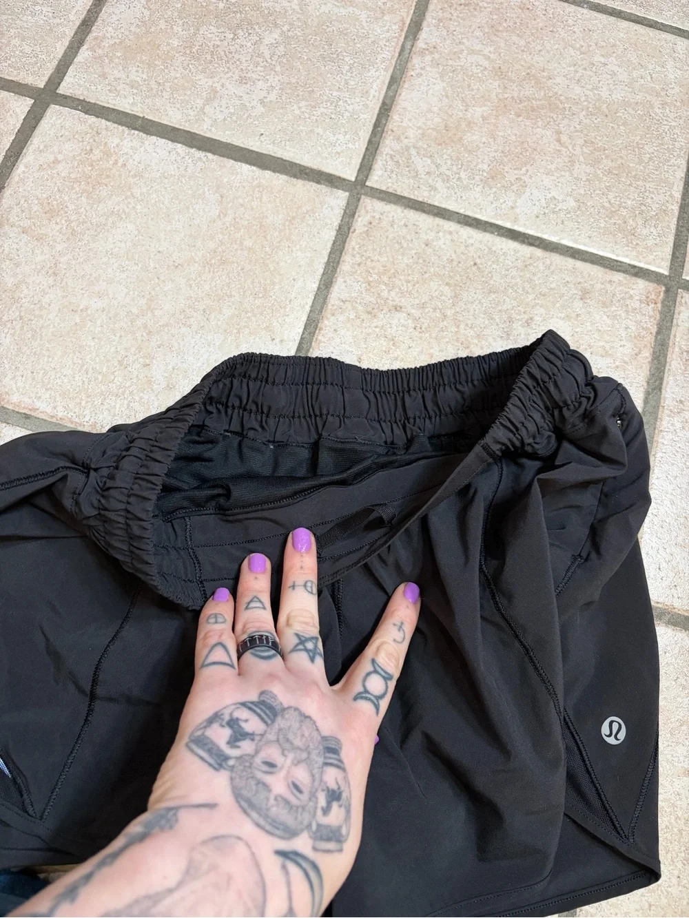 Lululemon Hotty Hot Short *4